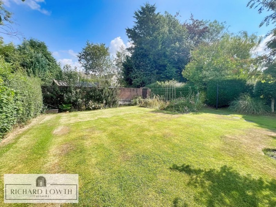 Images for Brookside Avenue, Poynton EAID:Richard Lowth BID:Richard Lowth & Co