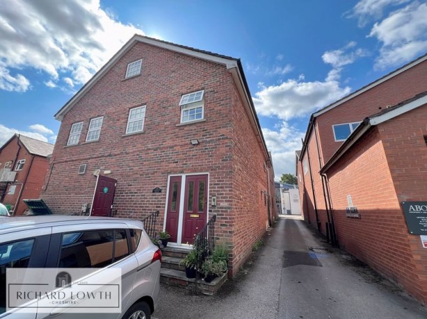 View Full Details for Park Lane, Poynton - EAID:Richard Lowth, BID:Richard Lowth & Co